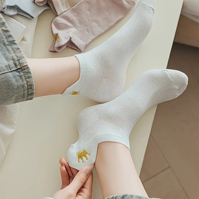 π Witte Sokken met Gouden Kroontje