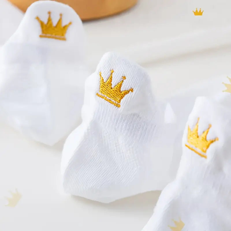 👑 Witte Sokken met Gouden Kroontje